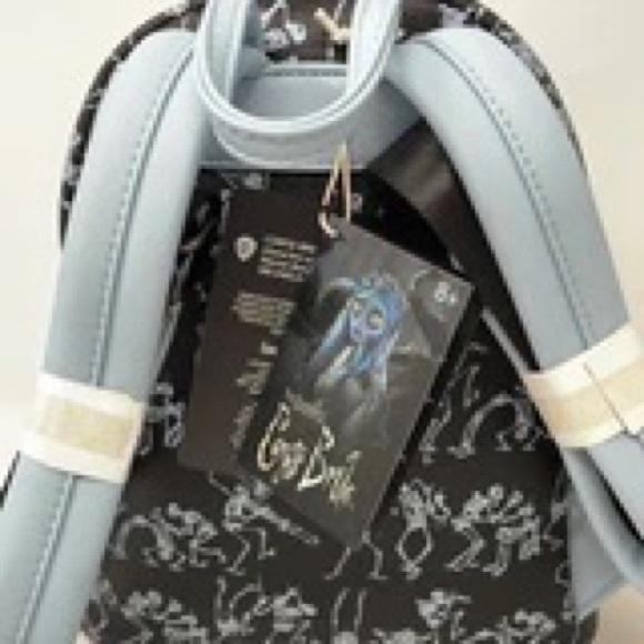 LOUNGEFLY 2022 SUMMER CONVENTION CORPSE BRIDE EMILY AND VICTOR MINI - Picture 9 of 14